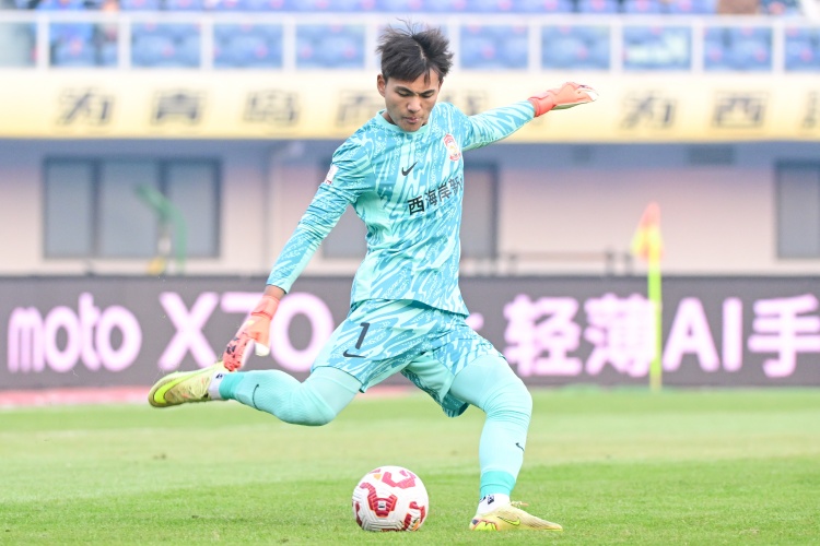 500万网彩票-足球报谈U23国脚中超首轮表现：U23国脚竞相出彩，延续希望